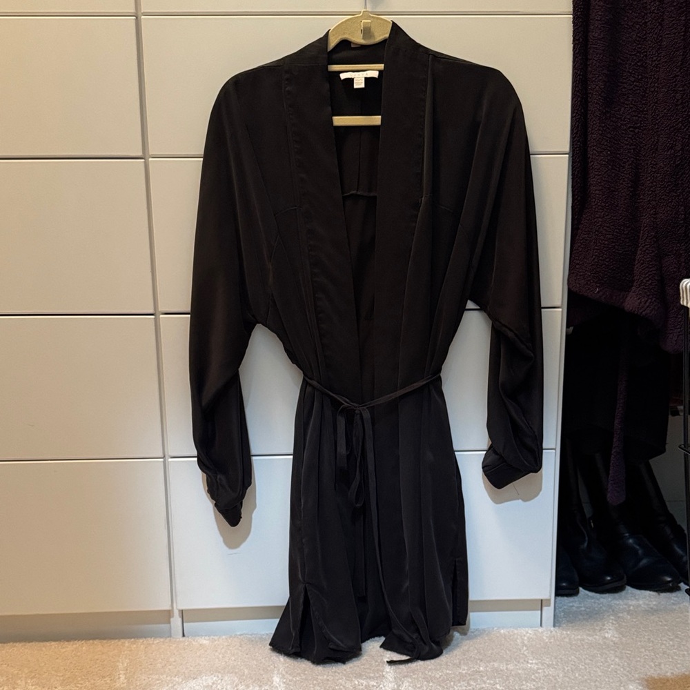 LUNYA Washable Silk Robe - Picture 2 of 7